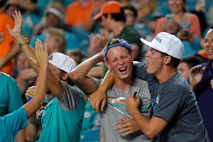 Miami Dolphins to Allow Fans